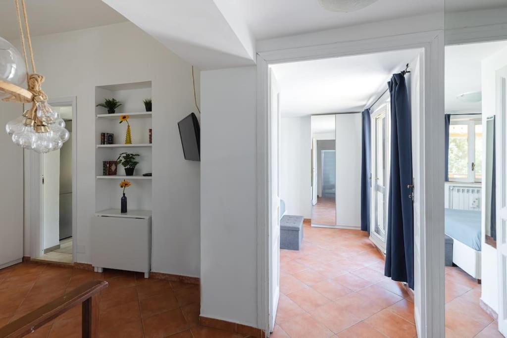 Penthouse With Jacuzzi On Private Terrace In Trastevere Roma Exterior foto